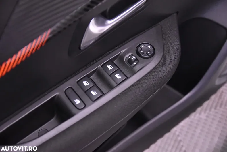 Peugeot 208 din 2022 cu 101.480 km - oferta PEU187255 - foto 14