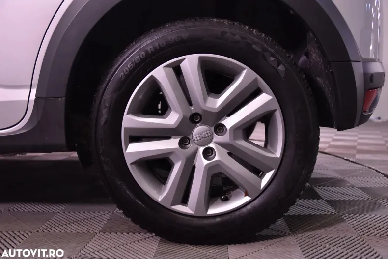 Dacia Sandero Stepway din 2023 cu 89.219 km - oferta DAC187261 - foto 13