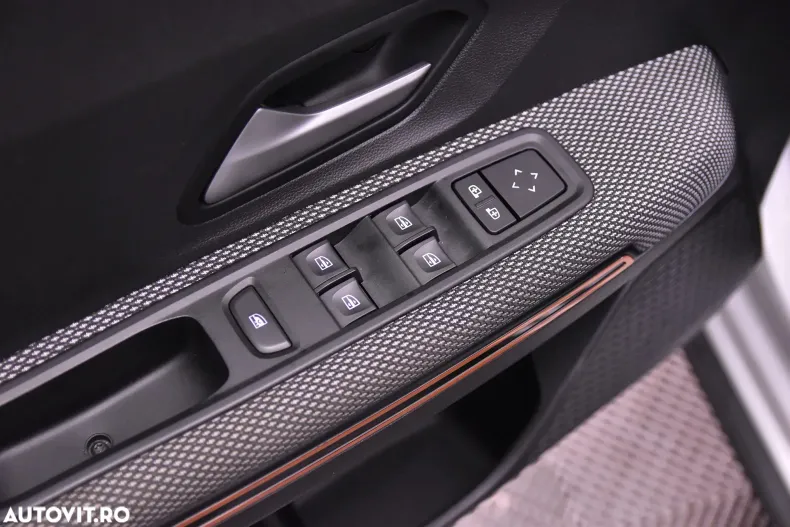 Dacia Sandero Stepway din 2023 cu 89.219 km - oferta DAC187261 - foto 14