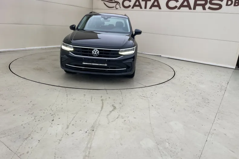 Volkswagen Tiguan din 2022 cu 164.000 km - oferta VOL187265 - foto 2