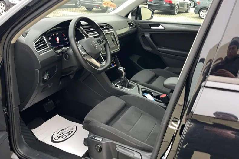 Volkswagen Tiguan din 2022 cu 164.000 km - oferta VOL187265 - foto 29