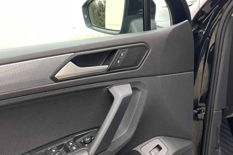 Volkswagen Tiguan din 2022 cu 164.000 km - oferta VOL187265 - foto 31