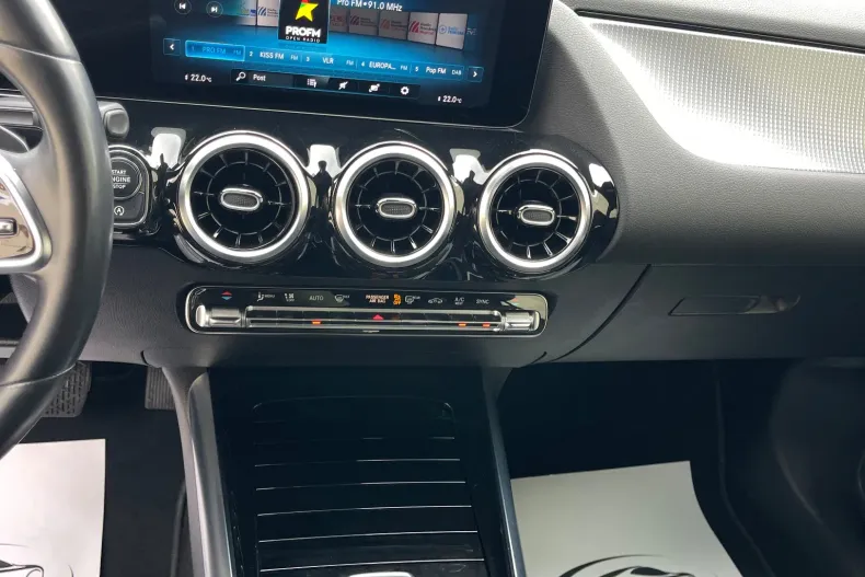 Mercedes-Benz GLA din 2022 cu 162.000 km - oferta MER187266 - foto 32