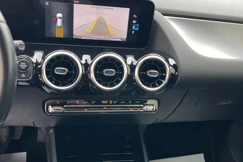 Mercedes-Benz GLA din 2022 cu 162.000 km - oferta MER187266 - foto 33