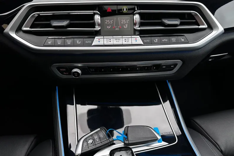 BMW X5 (Seria X) din 2021 cu 105.000 km - oferta BMW187277 - foto 29