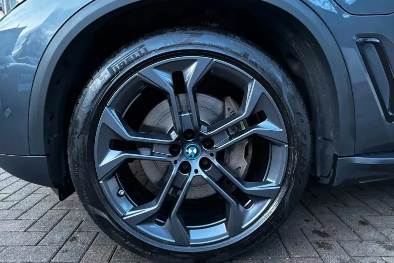 BMW X5 (Seria X) din 2021 cu 105.000 km - oferta BMW187277 - foto 39