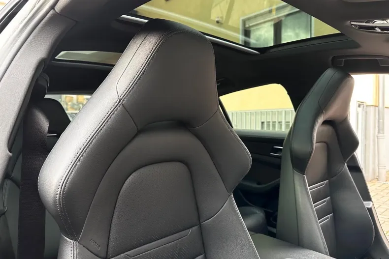 Porsche Panamera din 2023 cu 82.000 km - oferta POR187278 - foto 31