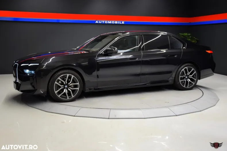 BMW Seria 7 din 2024 cu 25.200 km - oferta BMW187282 - foto 3