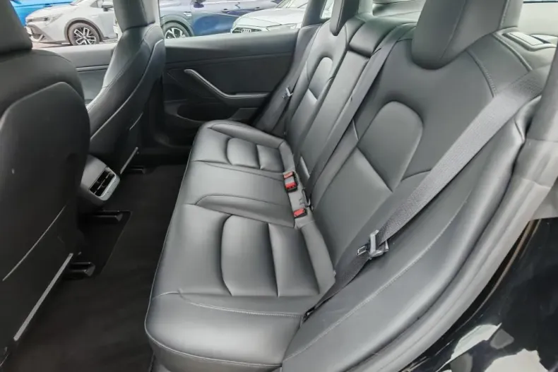 Tesla Model 3 din 2021 cu 148.000 km - oferta TES187286 - foto 12