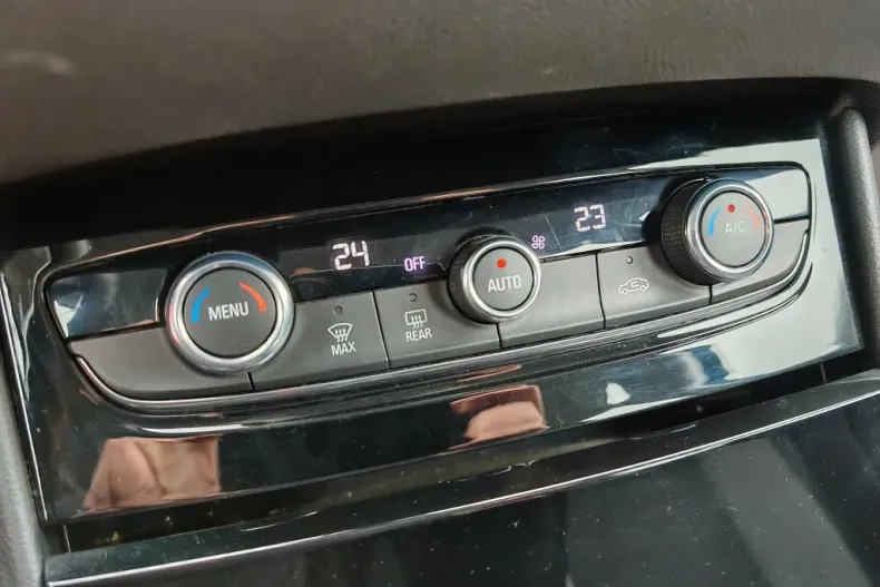 Opel Grandland (X) din 2021 cu 137.328 km - oferta OPE187288 - foto 16