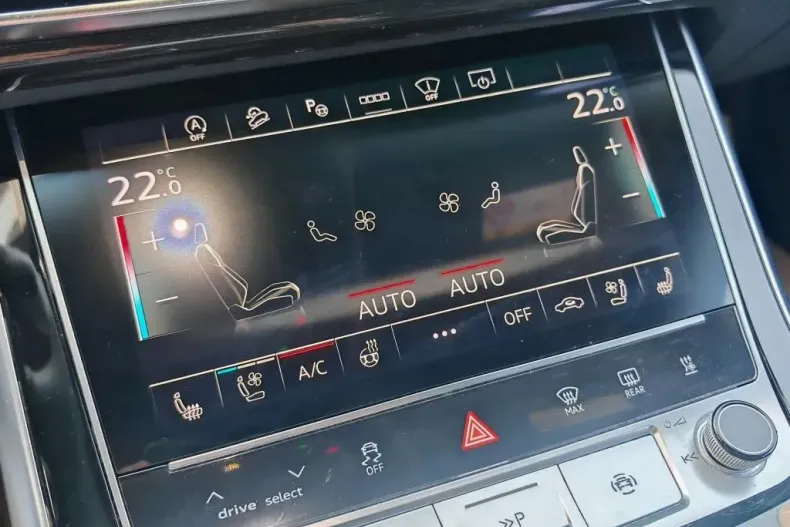 Audi Q8 din 2021 cu 62.000 km - oferta AUD187293 - foto 21