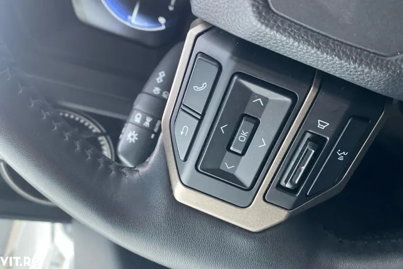 Toyota Land Cruiser din 2024 cu 56.500 km - oferta TOY187294 - foto 11