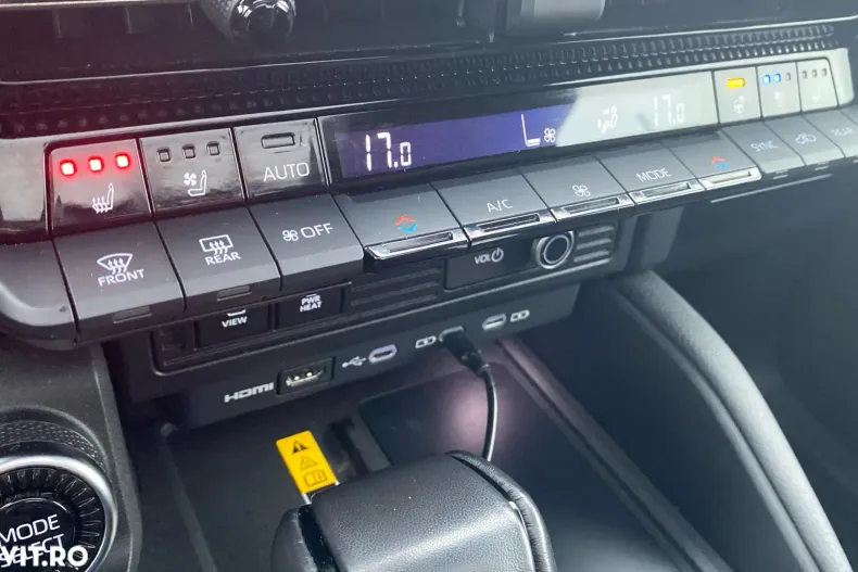 Toyota Land Cruiser din 2024 cu 56.500 km - oferta TOY187294 - foto 17