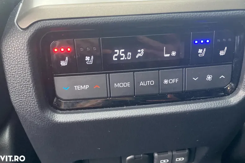 Toyota Land Cruiser din 2024 cu 56.500 km - oferta TOY187294 - foto 21