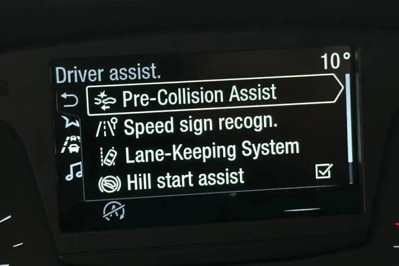 Ford Focus din 2021 cu 135.000 km - oferta FOR187297 - foto 28