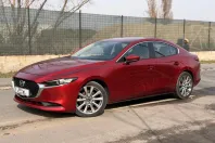 Mazda 3 din 2020 cu 124.000 km - oferta MAZ187299 - foto 2