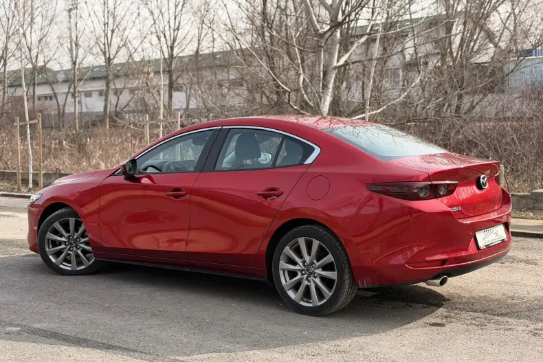 Mazda 3 din 2020 cu 124.000 km - oferta MAZ187299 - foto 4