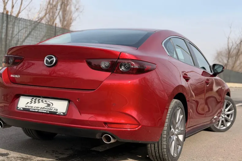 Mazda 3 din 2020 cu 124.000 km - oferta MAZ187299 - foto 18
