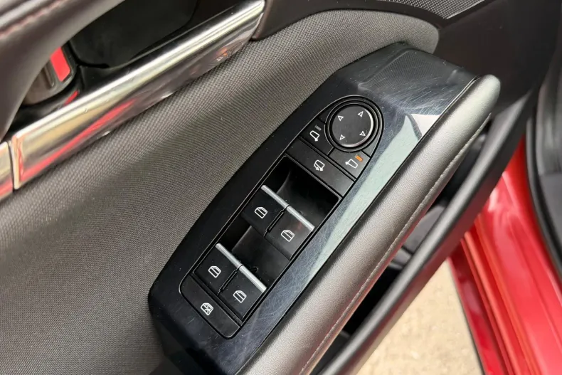 Mazda 3 din 2020 cu 124.000 km - oferta MAZ187299 - foto 30