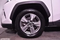 Toyota RAV4 din 2022 cu 50.451 km - oferta TOY187303 - foto 12