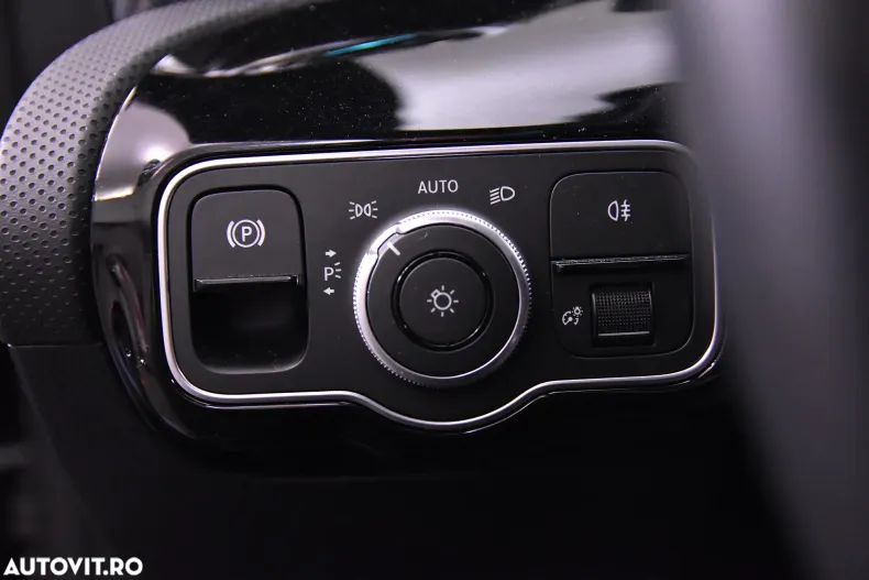 Mercedes-Benz CLA (Clasa CLA) din 2025 cu 13.046 km - oferta MER187307 - foto 15