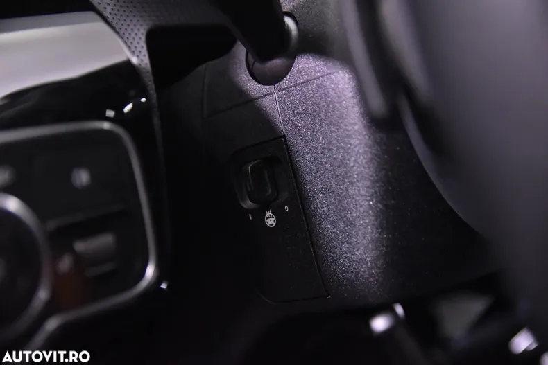 Mercedes-Benz CLA (Clasa CLA) din 2025 cu 13.046 km - oferta MER187307 - foto 16