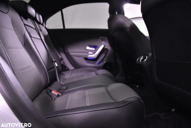 Mercedes-Benz A 250 (Clasa A) din 2021 cu 75.648 km - oferta MER187308 - foto 12