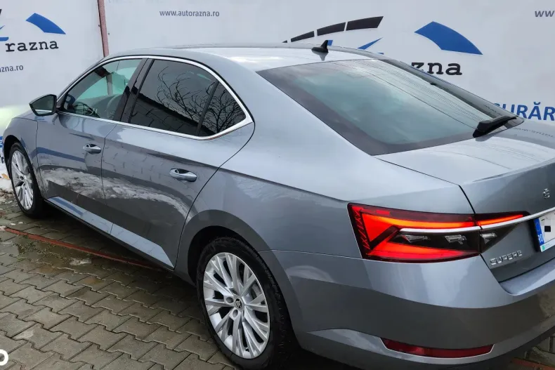 Skoda Superb din 2021 cu 34.000 km - oferta SKO187309 - foto 28