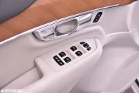 Volvo XC90 din 2022 cu 56.334 km - oferta VOL187310 - foto 15