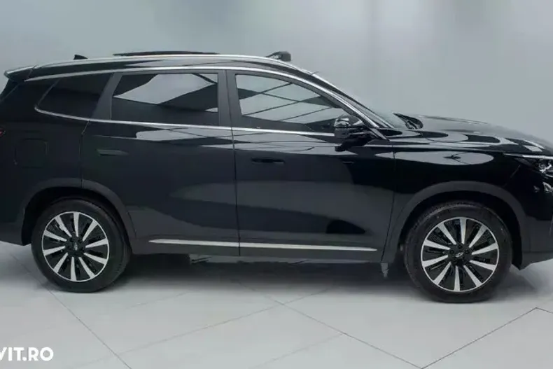 Chery Tiggo 8 din 2025 cu 10 km - oferta CHE187321 - foto 2