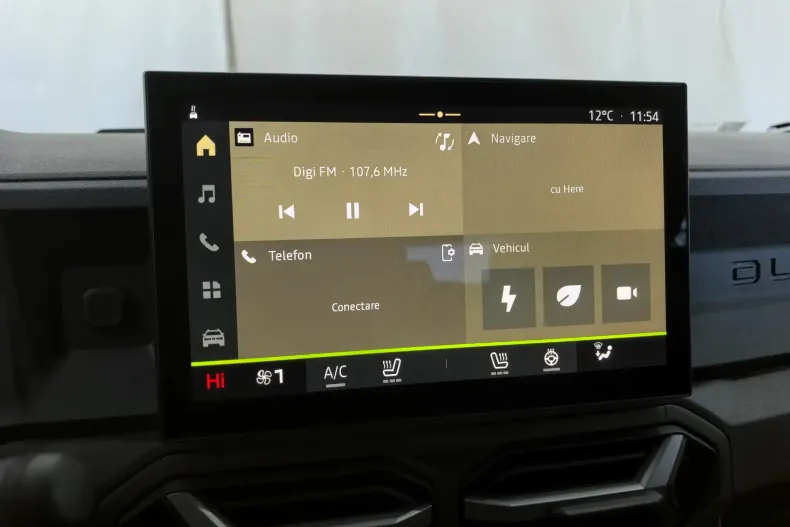 Dacia Duster din 2025 cu 4.329 km - oferta DAC187323 - foto 22