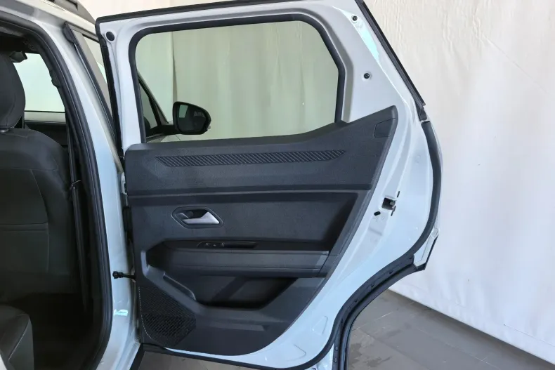 Dacia Duster din 2025 cu 4.329 km - oferta DAC187323 - foto 25