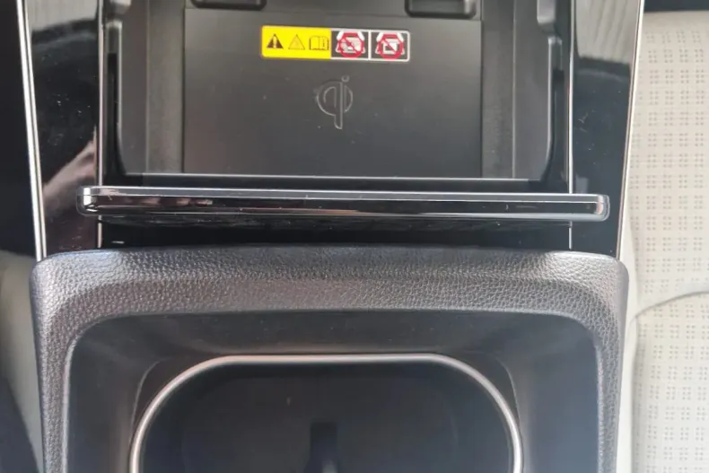 Toyota bZ4X din 2025 cu 100 km - oferta TOY187325 - foto 16