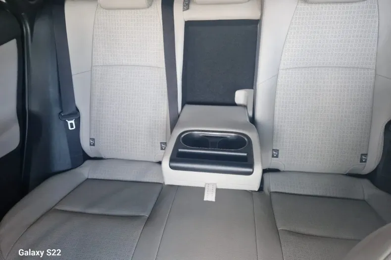 Toyota bZ4X din 2025 cu 100 km - oferta TOY187325 - foto 19