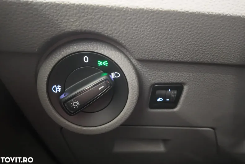 Volkswagen Caravelle din 2020 cu 141.900 km - oferta VOL187326 - foto 24