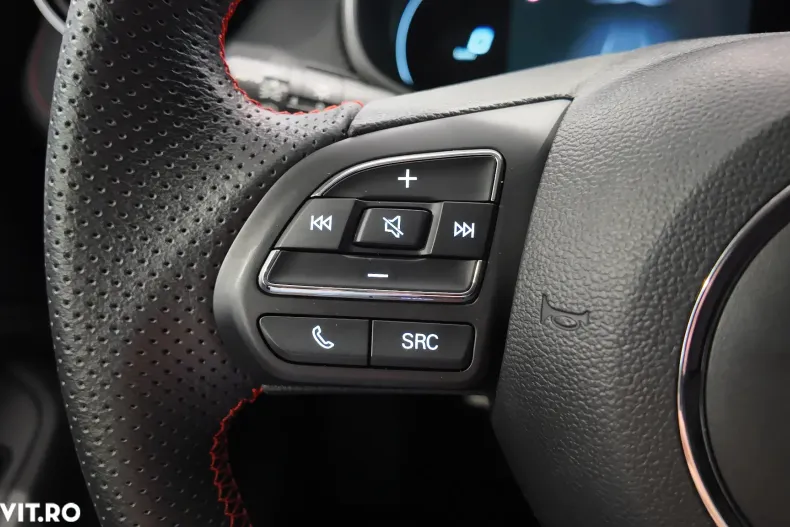 MG ZS EV din 2023 cu 11.200 km - oferta MG0187329 - foto 20