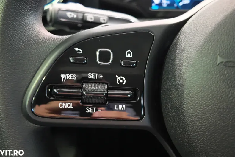 Mercedes-Benz A 250 (Clasa A) din 2022 cu 81.500 km - oferta MER187334 - foto 24