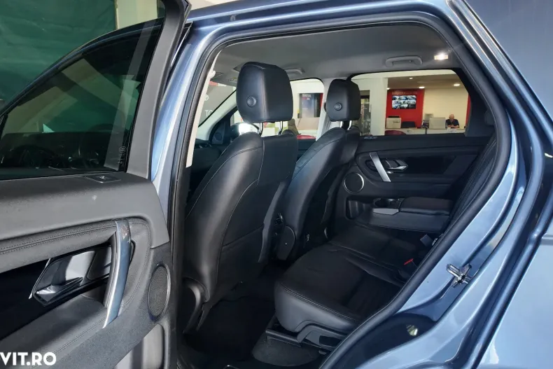 Land Rover Discovery Sport din 2022 cu 39.300 km - oferta LAN187338 - foto 37