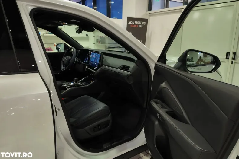 Lexus TX500 H din 2024 cu 17.900 km - oferta LEX187339 - foto 13