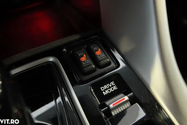 Mitsubishi Eclipse Cross din 2022 cu 92.100 km - oferta MIT187343 - foto 17