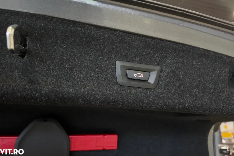 BMW Seria 3 din 2024 cu 7.800 km - oferta BMW187354 - foto 33