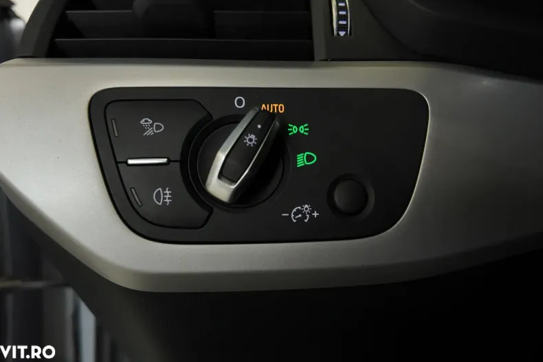 Audi A4 din 2020 cu 136.200 km - oferta AUD187359 - foto 18