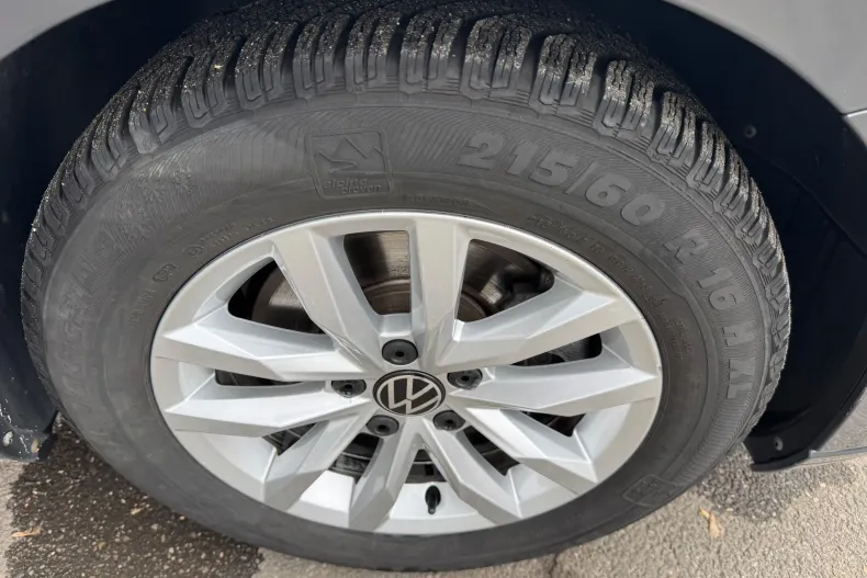 Volkswagen Passat din 2021 cu 72.000 km - oferta VOL187363 - foto 21