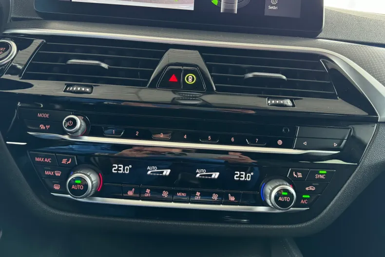 BMW Seria 5 din 2020 cu 78.528 km - oferta BMW187364 - foto 18