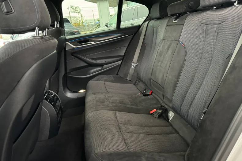 BMW Seria 5 din 2020 cu 78.528 km - oferta BMW187364 - foto 20