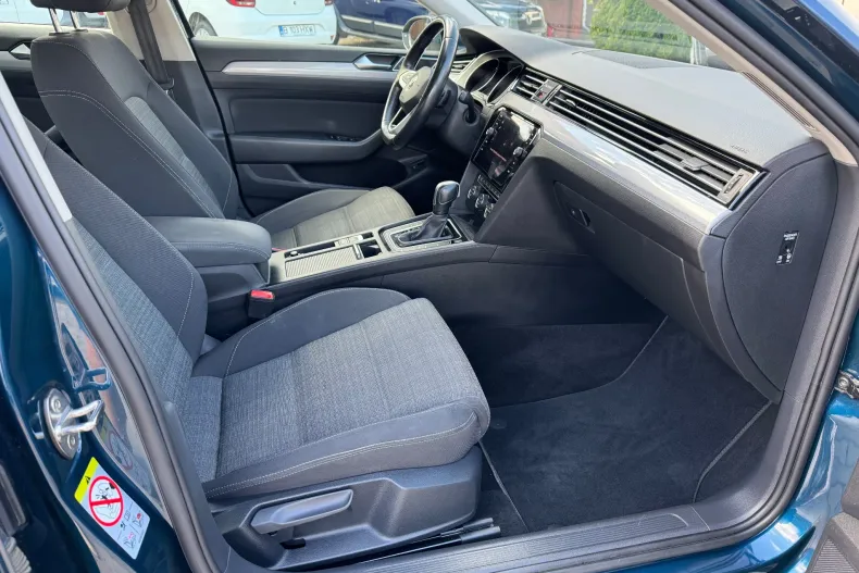 Volkswagen Passat din 2020 cu 120.000 km - oferta VOL187366 - foto 15