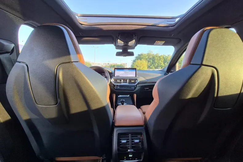 BMW X4 (Seria X) din 2022 cu 70.150 km - oferta BMW187369 - foto 16