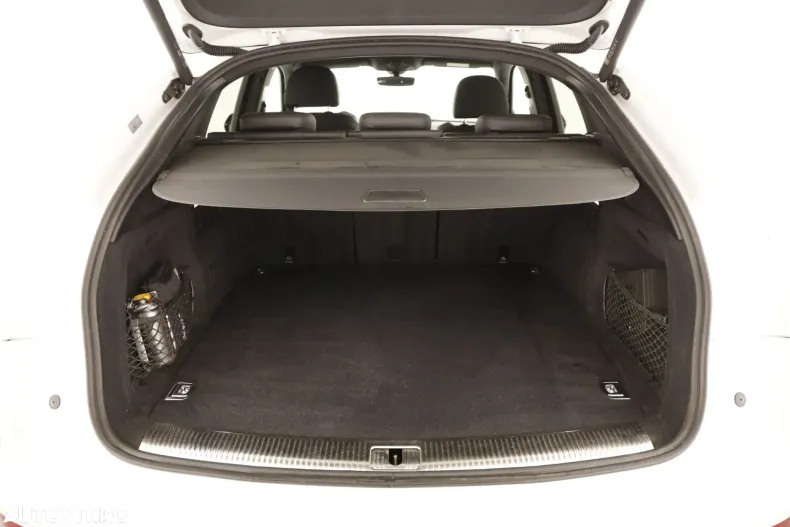 Audi Q5 din 2022 cu 123.472 km - oferta AUD187377 - foto 25