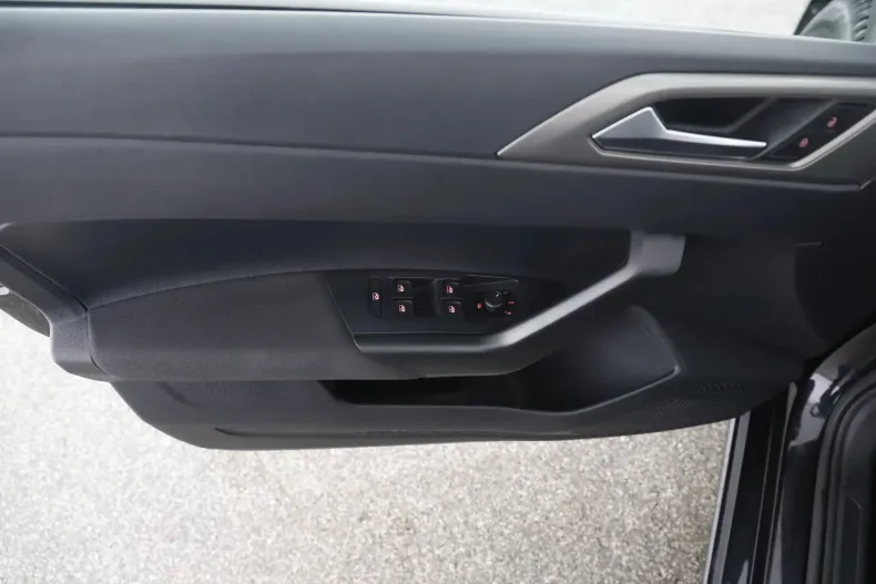 Volkswagen Polo din 2021 cu 47.950 km - oferta VOL187385 - foto 14