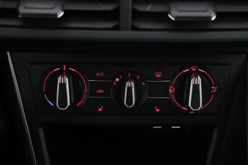 Volkswagen Polo din 2021 cu 47.950 km - oferta VOL187385 - foto 24